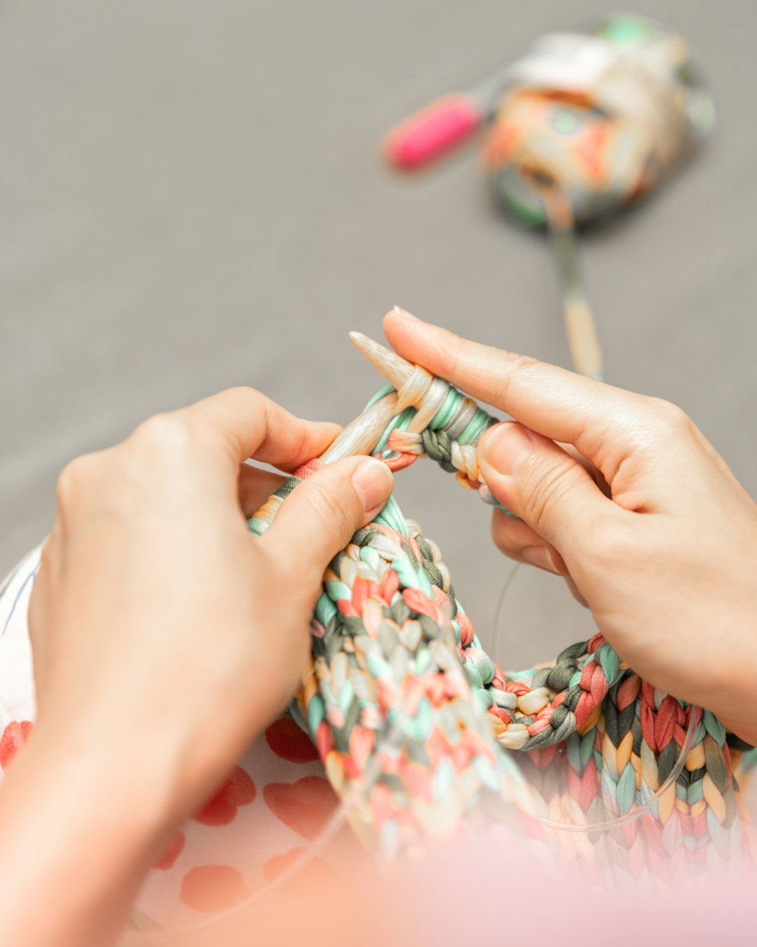Kit de tricot avec fil multicolore